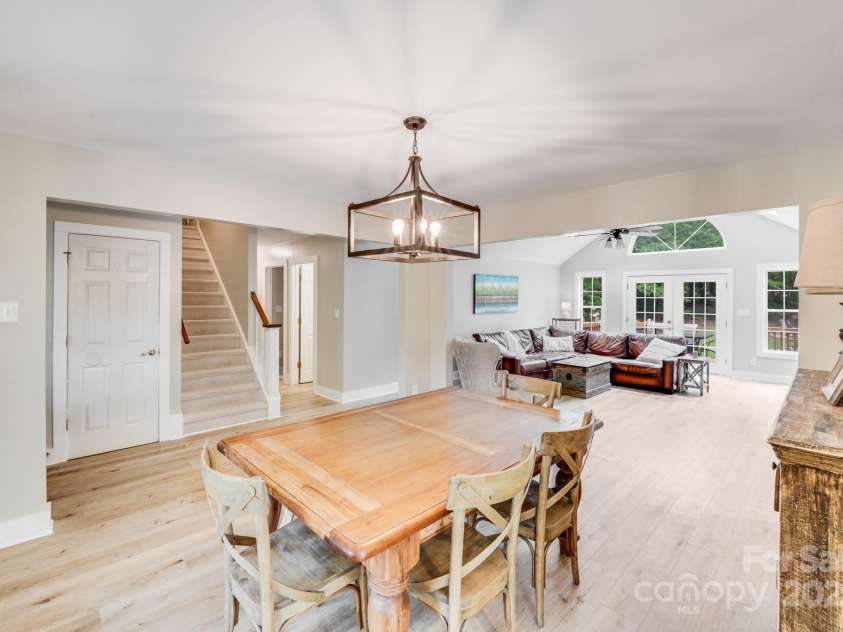 812 Timber Creek Drive, York, SC 29745.  MLS# CAR4248425, YatesRealty ID 8370. 