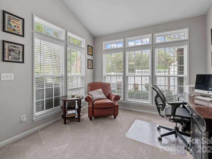 5216 Berkeley View Circle, Charlotte, NC 28277.  MLS# CAR4243138, YatesRealty ID 8374. 