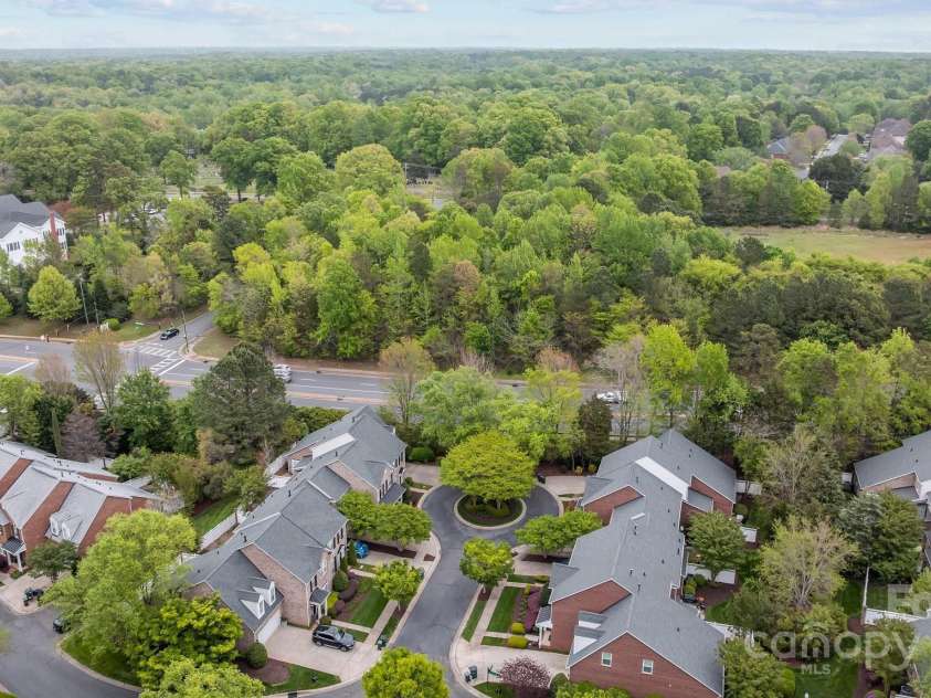 5216 Berkeley View Circle, Charlotte, NC 28277.  MLS# CAR4243138, YatesRealty ID 8374. 