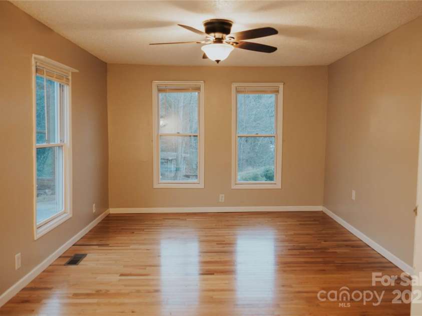 115 Grindstaff Road, Bakersville, NC 28705.  MLS# CAR4199557, YatesRealty ID 8377. Primary Bedroom