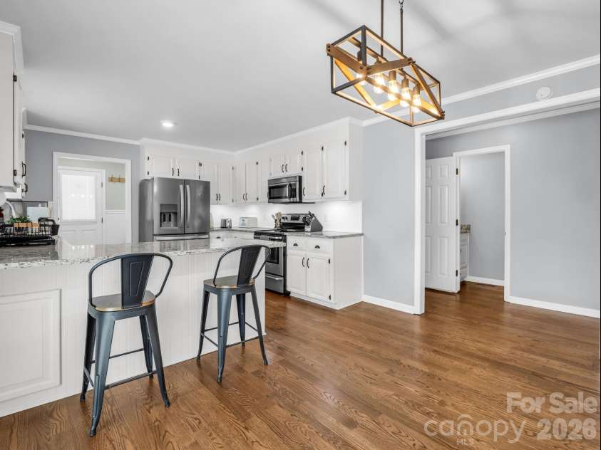 102 Knoll Court, Belmont, NC 28012.  MLS# CAR4365314, YatesRealty ID 8378. 