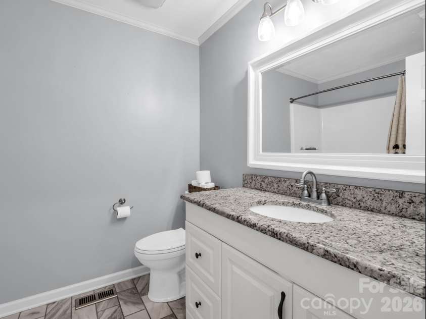 102 Knoll Court, Belmont, NC 28012.  MLS# CAR4365314, YatesRealty ID 8378. 