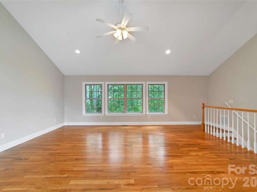 16 Uloque Court, Brevard, NC 28712.  MLS# CAR4364587, YatesRealty ID 8380. 