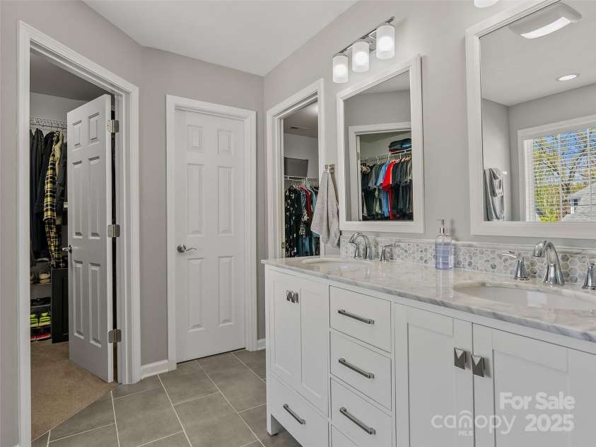 3 Holmes Lane, Arden, NC 28704.  MLS# CAR4251278, YatesRealty ID 8380. 