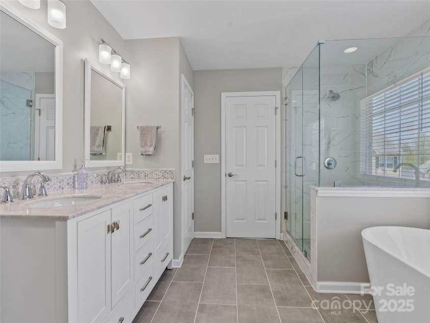 3 Holmes Lane, Arden, NC 28704.  MLS# CAR4251278, YatesRealty ID 8380. 