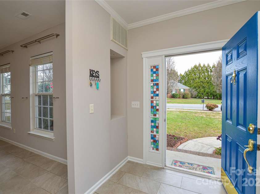 5707 Brandy Ridge Lane, Charlotte, NC 28269.  MLS# CAR4220249, YatesRealty ID 8381. 