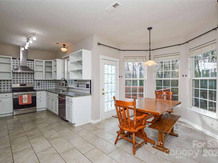 5707 Brandy Ridge Lane, Charlotte, NC 28269.  MLS# CAR4220249, YatesRealty ID 8381. 