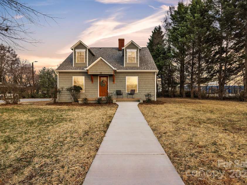 56 Linneys Mountain Road, Taylorsville, NC 28681.  MLS# CAR4228859, YatesRealty ID 8383. 