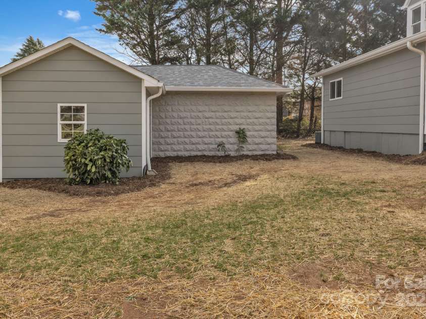 56 Linneys Mountain Road, Taylorsville, NC 28681.  MLS# CAR4228859, YatesRealty ID 8383. 