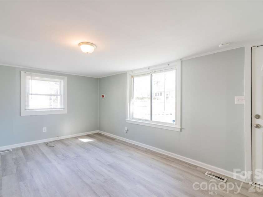 5953 Yale Avenue, Kannapolis, NC 28081.  MLS# CAR4365526, YatesRealty ID 8383. 