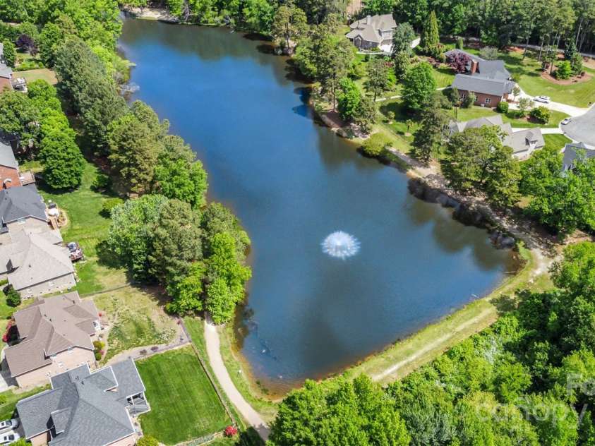 3005 Sandbox Circle, Indian Trail, NC 28079.  MLS# CAR4249373, YatesRealty ID 8385. Neighborhood pond