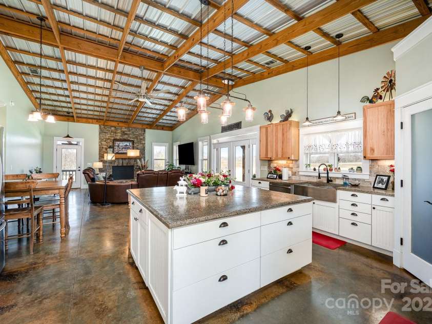 223 Scottish Drive, Mooresville, NC 28115.  MLS# CAR4226876, YatesRealty ID 8387. 