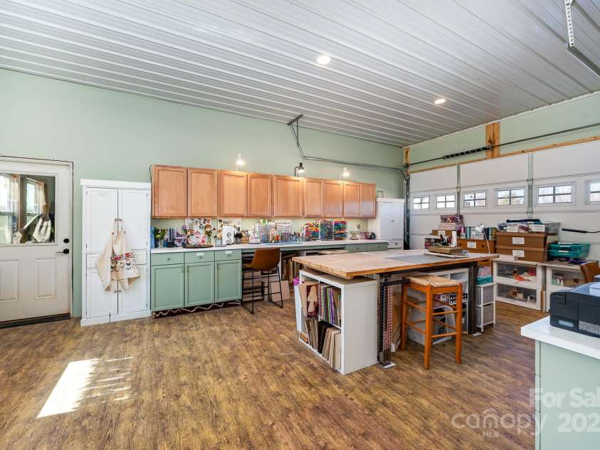 223 Scottish Drive, Mooresville, NC 28115.  MLS# CAR4226876, YatesRealty ID 8387. 