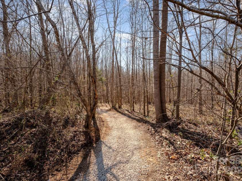 223 Scottish Drive, Mooresville, NC 28115.  MLS# CAR4226876, YatesRealty ID 8387. 