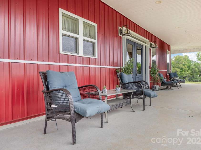 223 Scottish Drive, Mooresville, NC 28115.  MLS# CAR4226876, YatesRealty ID 8387. 