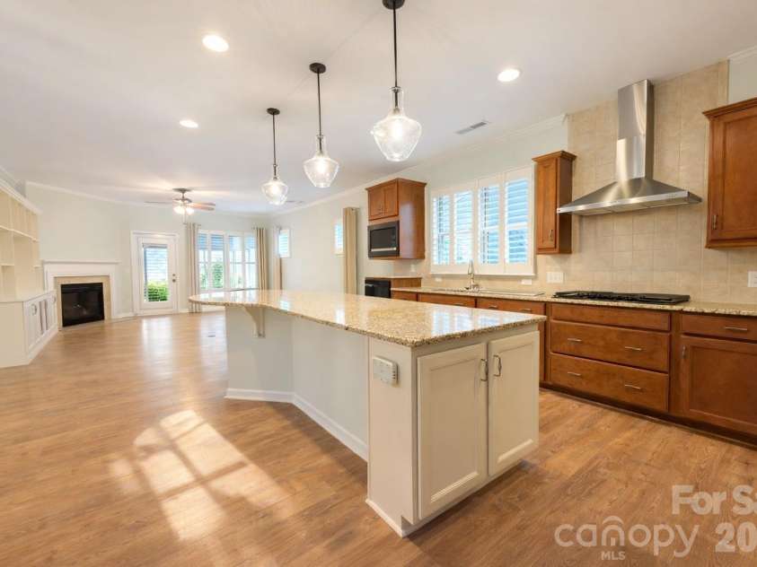 353 Harvest Valley Lane, Fort Mill, SC 29715.  MLS# CAR4364954, YatesRealty ID 8387. 