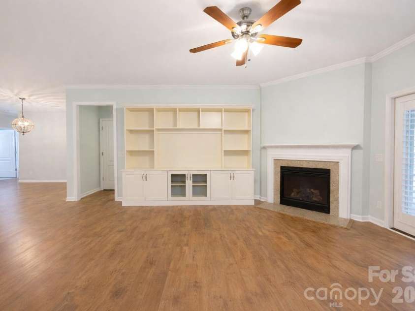 353 Harvest Valley Lane, Fort Mill, SC 29715.  MLS# CAR4364954, YatesRealty ID 8387. 