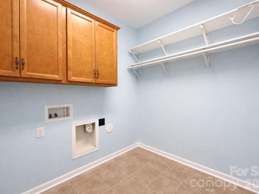 353 Harvest Valley Lane, Fort Mill, SC 29715.  MLS# CAR4364954, YatesRealty ID 8387. 