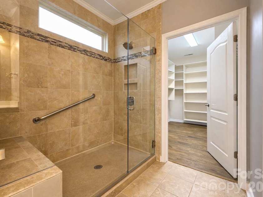 353 Harvest Valley Lane, Fort Mill, SC 29715.  MLS# CAR4364954, YatesRealty ID 8387. 