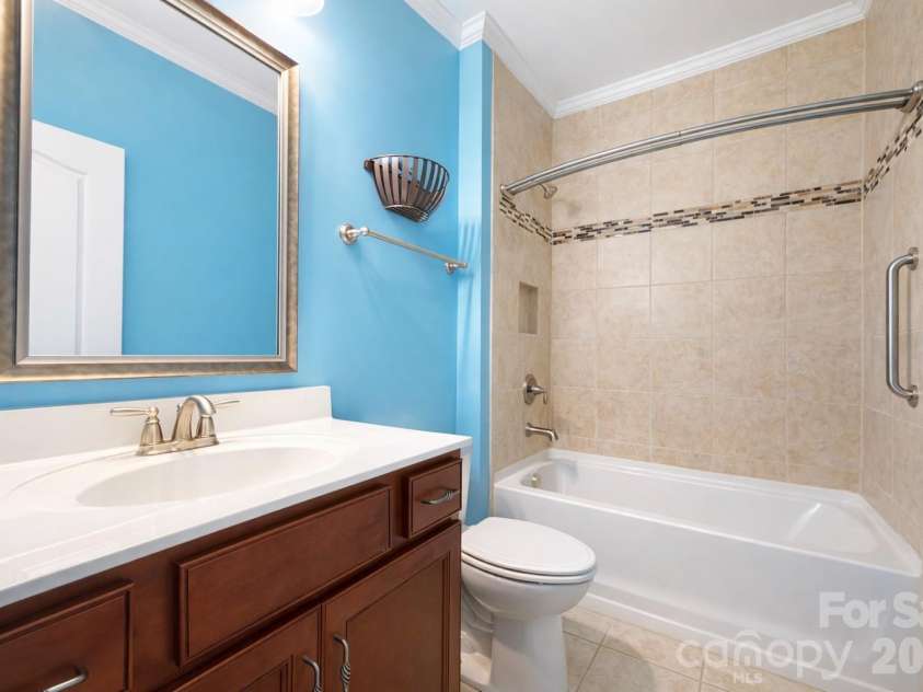 353 Harvest Valley Lane, Fort Mill, SC 29715.  MLS# CAR4364954, YatesRealty ID 8387. 