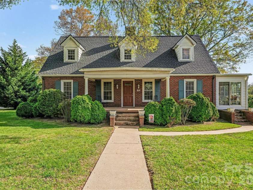 614 Ridge Avenue, Landis, NC 28088.  MLS# CAR4361895, YatesRealty ID 8388. 