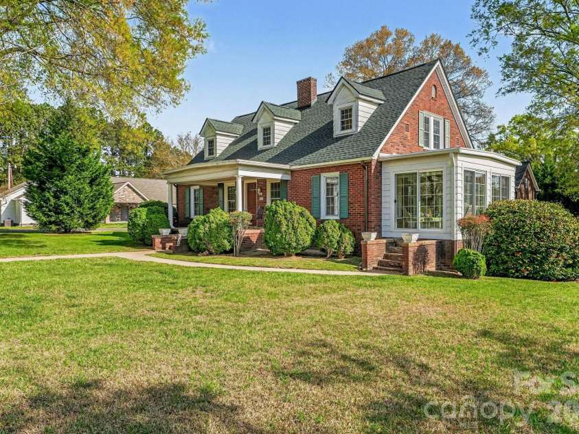 614 Ridge Avenue, Landis, NC 28088.  MLS# CAR4361895, YatesRealty ID 8388. 