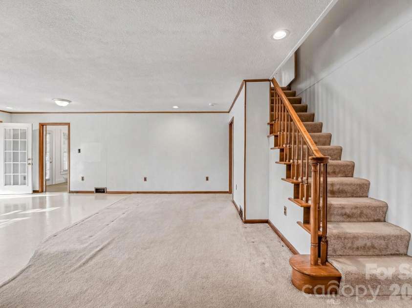 614 Ridge Avenue, Landis, NC 28088.  MLS# CAR4361895, YatesRealty ID 8388. 