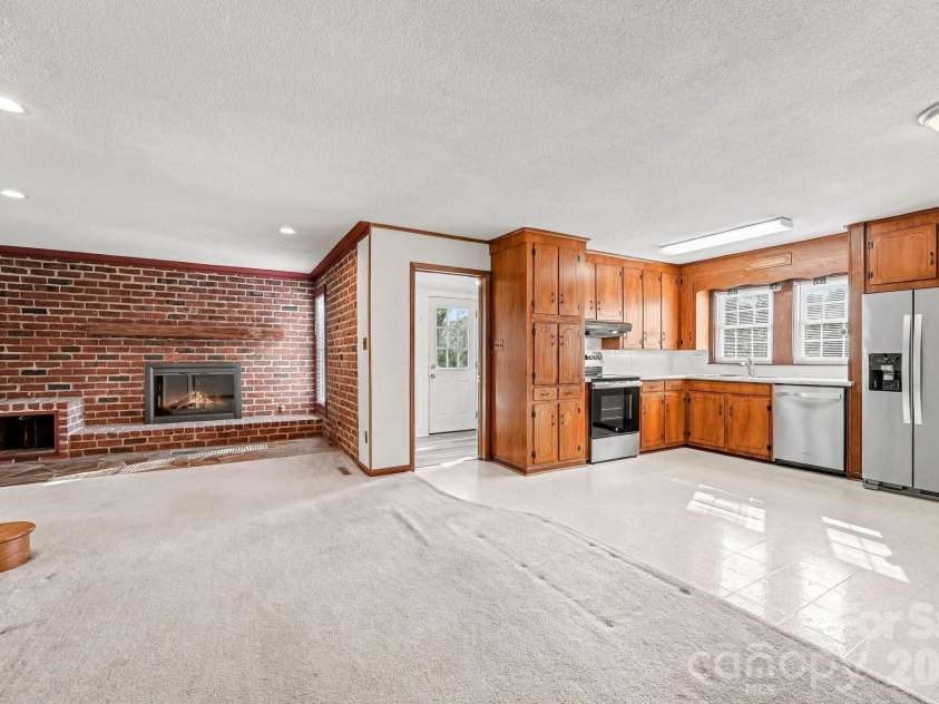 614 Ridge Avenue, Landis, NC 28088.  MLS# CAR4361895, YatesRealty ID 8388. 