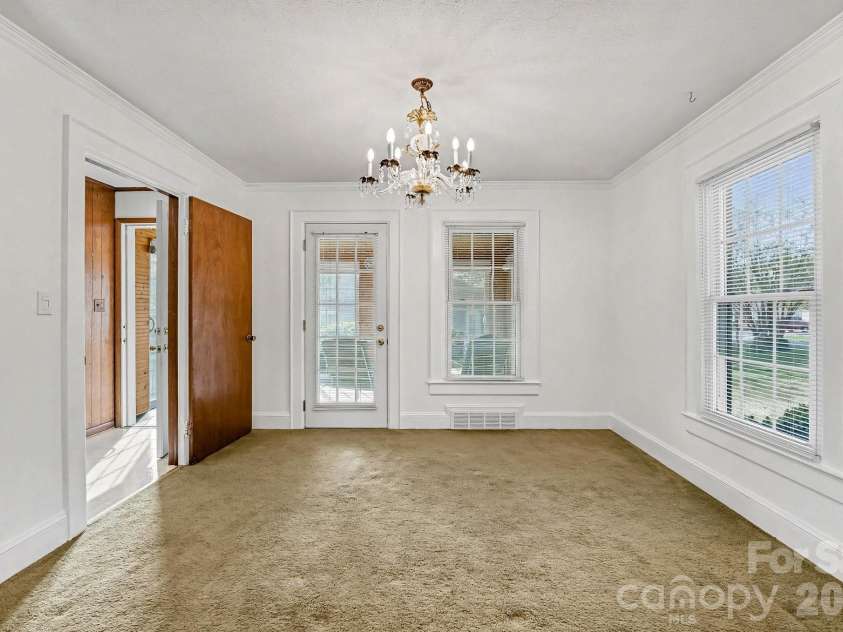 614 Ridge Avenue, Landis, NC 28088.  MLS# CAR4361895, YatesRealty ID 8388. 