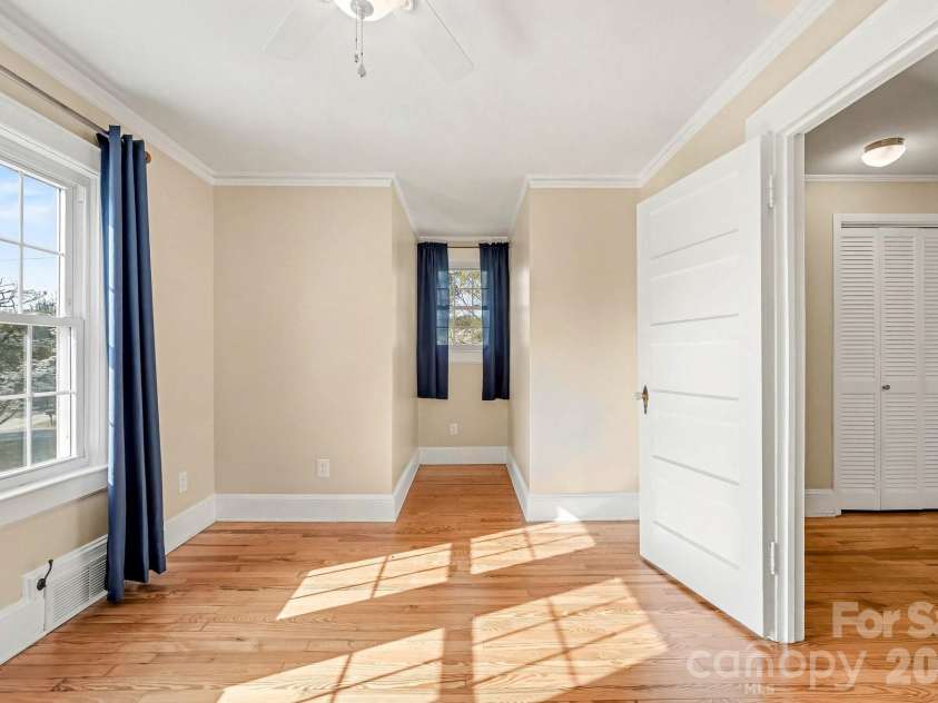 614 Ridge Avenue, Landis, NC 28088.  MLS# CAR4361895, YatesRealty ID 8388. 