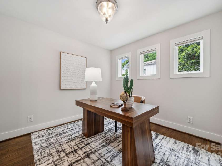 3725 Dunwoody Drive, Charlotte, NC 28215.  MLS# CAR4245588, YatesRealty ID 8389. Office/flex room