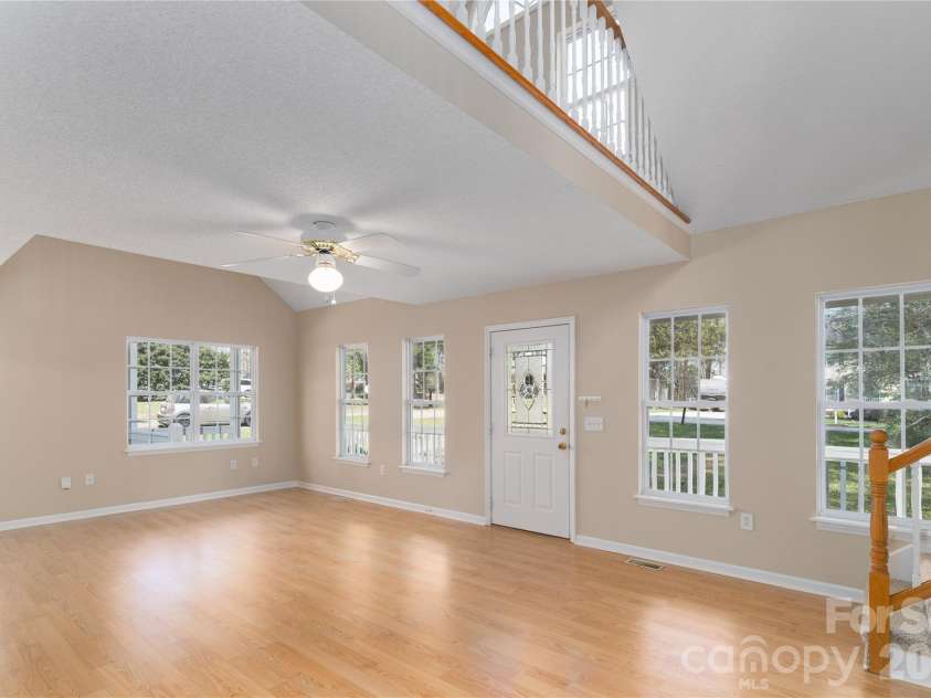 7750 Red Robin Trail, Denver, NC 28037.  MLS# CAR4361545, YatesRealty ID 8392. 