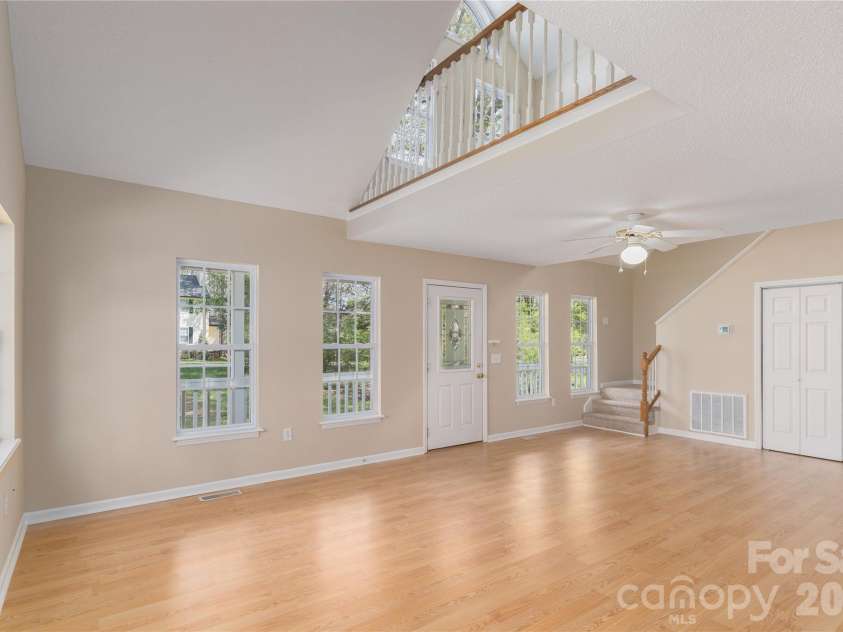 7750 Red Robin Trail, Denver, NC 28037.  MLS# CAR4361545, YatesRealty ID 8392. 