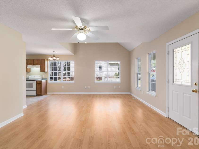 7750 Red Robin Trail, Denver, NC 28037.  MLS# CAR4361545, YatesRealty ID 8392. 