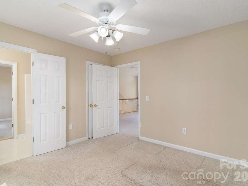 7750 Red Robin Trail, Denver, NC 28037.  MLS# CAR4361545, YatesRealty ID 8392. 