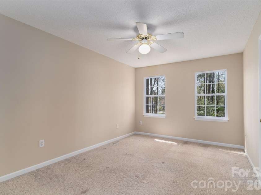7750 Red Robin Trail, Denver, NC 28037.  MLS# CAR4361545, YatesRealty ID 8392. 