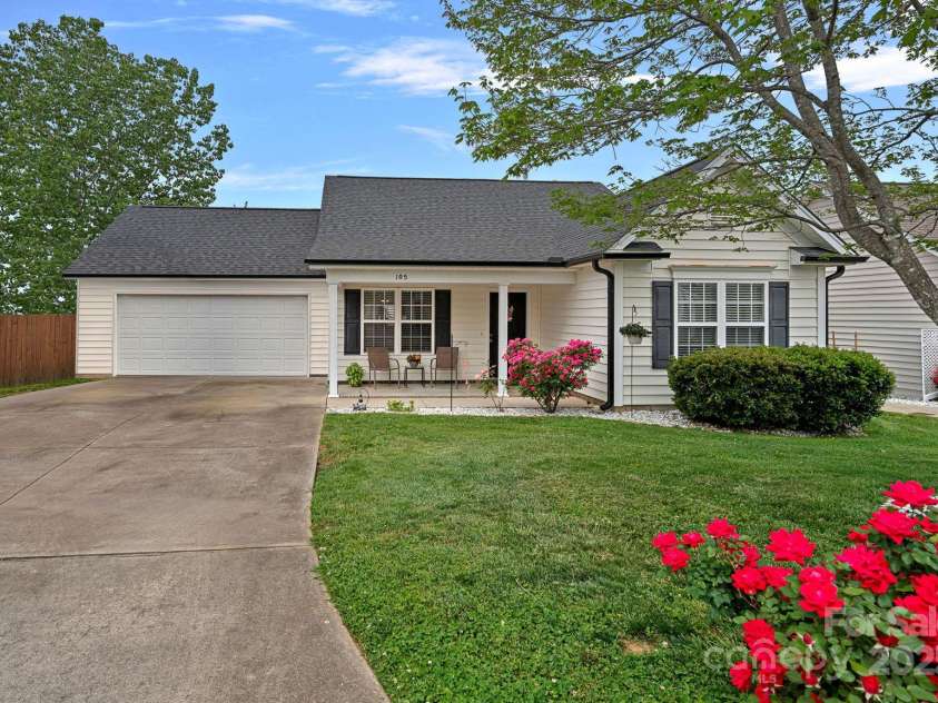 105 Sterling Terrace, Mooresville, NC 28115.  MLS# CAR4245974, YatesRealty ID 8393. 