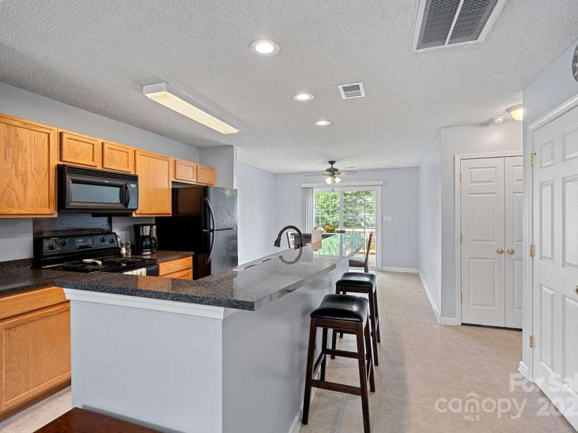 105 Sterling Terrace, Mooresville, NC 28115.  MLS# CAR4245974, YatesRealty ID 8393. 