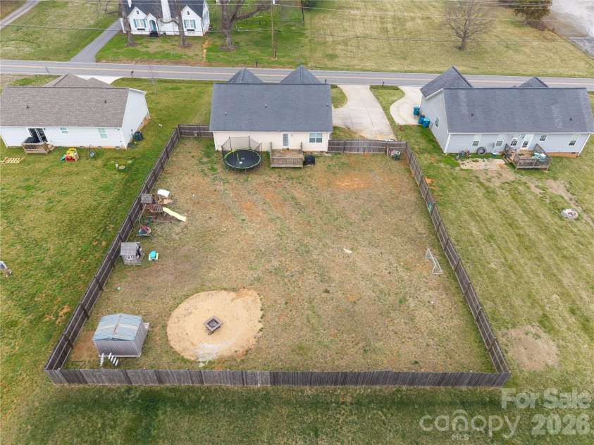 4829 County Home Road, Conover, NC 28613.  MLS# CAR4357560, YatesRealty ID 8393. 
