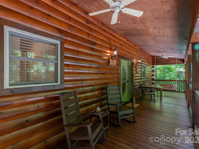386 Wild Turkey Run, Black Mountain, NC 28711.  MLS# CAR4177382, YatesRealty ID 8394. 