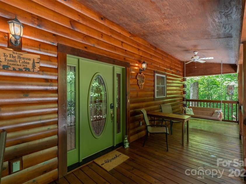 386 Wild Turkey Run, Black Mountain, NC 28711.  MLS# CAR4177382, YatesRealty ID 8394. 