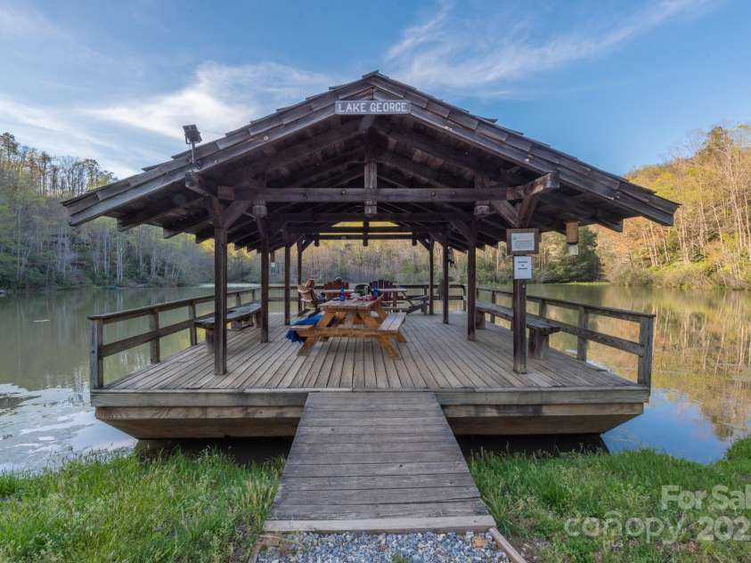 386 Wild Turkey Run, Black Mountain, NC 28711.  MLS# CAR4177382, YatesRealty ID 8394. 
