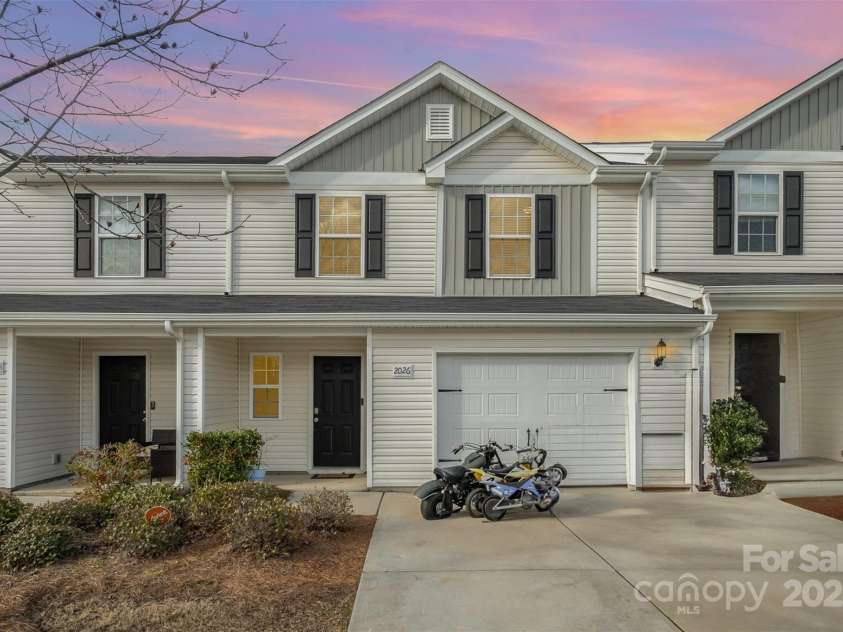 2026 Talbert Court, Charlotte, NC 28214.  MLS# CAR4229183, YatesRealty ID 8395. 