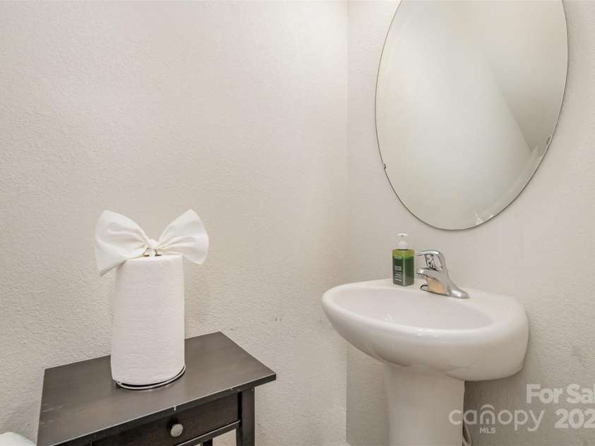 2026 Talbert Court, Charlotte, NC 28214.  MLS# CAR4229183, YatesRealty ID 8395. 