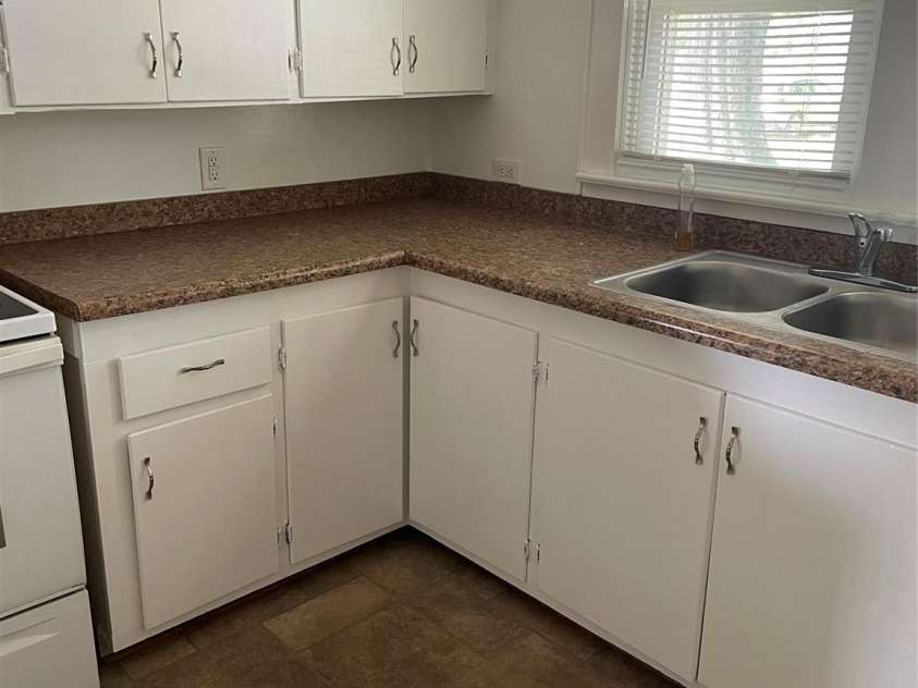 2040 Kannapolis Highway, Kannapolis, NC 28031.  MLS# CAR4363197, YatesRealty ID 8396. 