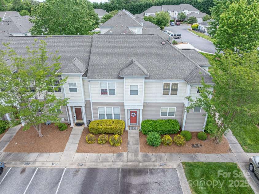 2388 Loch Stone Drive, Gastonia, NC 28054.  MLS# CAR4248464, YatesRealty ID 8396. 