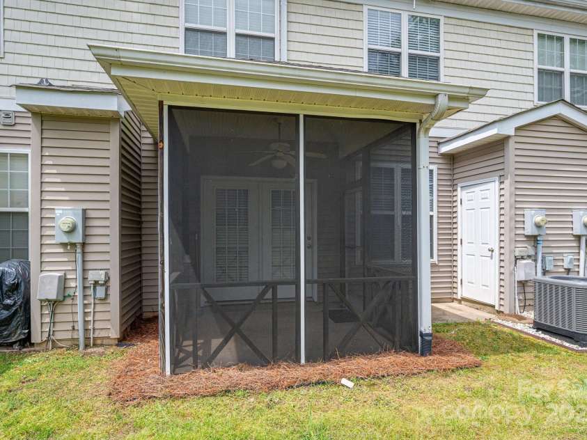 2388 Loch Stone Drive, Gastonia, NC 28054.  MLS# CAR4248464, YatesRealty ID 8396. 