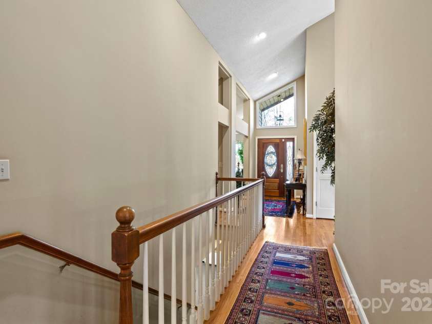 231 Greenleaf Drive, Flat Rock, NC 28731.  MLS# CAR4248890, YatesRealty ID 8397. 