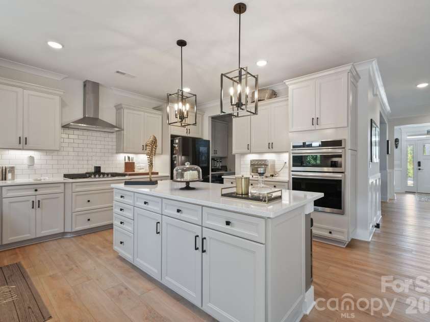 13231 Fiore Place, Huntersville, NC 28078.  MLS# CAR4394253, YatesRealty ID 8399. 