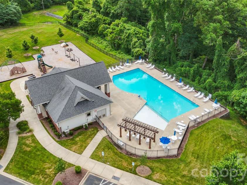 13231 Fiore Place, Huntersville, NC 28078.  MLS# CAR4394253, YatesRealty ID 8399. 
